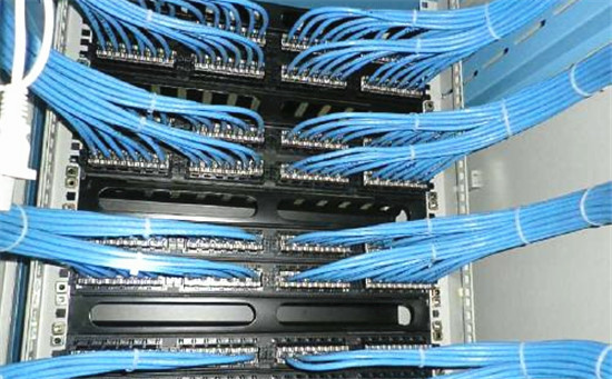 千萬不要因為低價而忽視了網絡綜合布線的工程質量